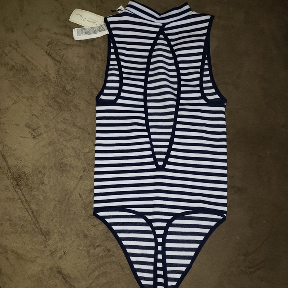 Body suit - Picture 2 of 2